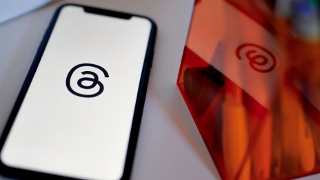 Социалната мрежа Threads вече е официално достъпна в Европа