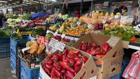 КНСБ: Общо 2616 лв. е издръжката на живот за тричленно семейство