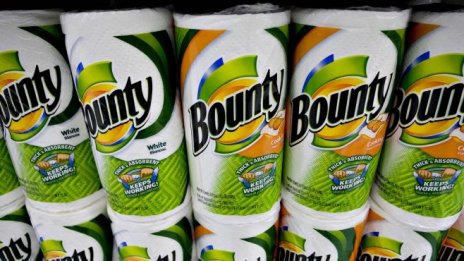 Презапасяващите се американци тласнаха нагоре приходите на P&G