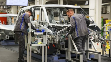 Ръстът на германското промишлено производство разочарова икономистите