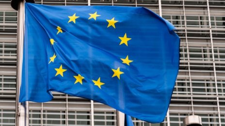 Изборна загуба на Тръмп може парадоксално да е в полза на суверенна Европа