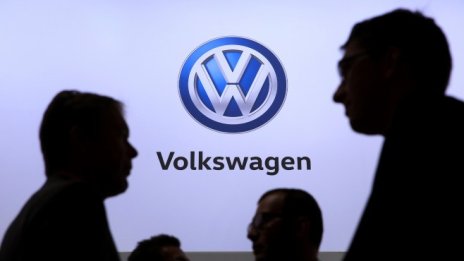 Щатски съд отхвърли части от исковете на борсовия регулатор срещу VW