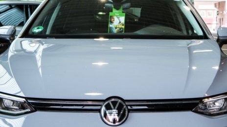 За шест месеца Volkswagen спечели повече, отколкото за цялата 2020 г.