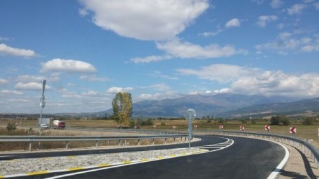 Работодатели очакват силен скок в цената на товарните превози след тол таксите