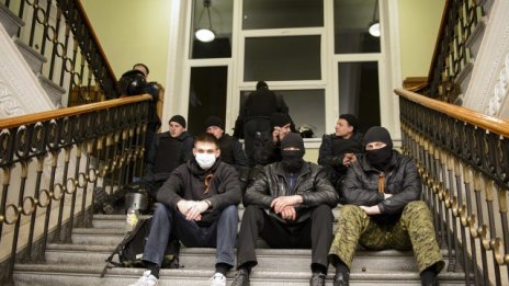 Игра на нерви след телефонния разговор между Обама и Путин