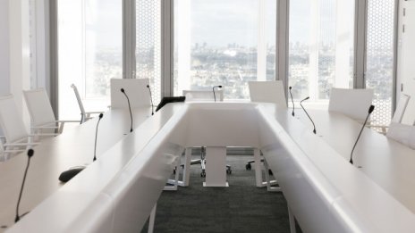 Корпоративните шефове в САЩ не споделят COVID-болката със служителите си