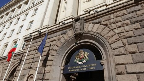 Разнопосочни оценки за решението на Плевнелиев да не състави служебен кабинет