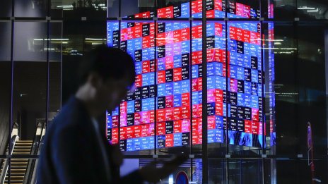 Хонконгският индекс Hang Seng поведе ръстовете в Азия