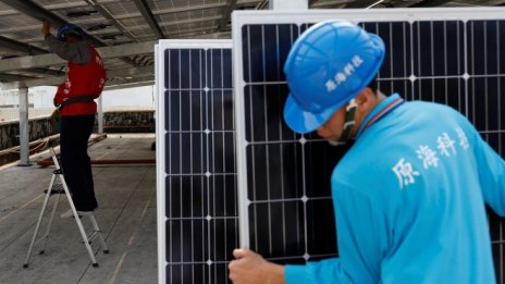 Иван Иванов: През последните години цената на тока от ВЕИ намалява непрекъснато