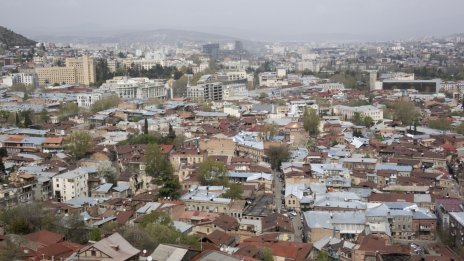 От Русия с кеш: Грузия процъфтява, докато руснаците бягат от войната на Путин