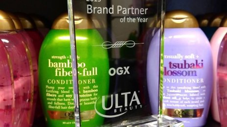 Henkel иска да придобие производителя на Vogue International