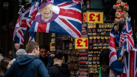 Неочакваното свиване на британската икономика увеличи опасенията за забавен ръст