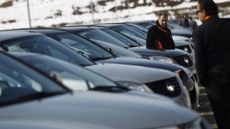 В Китай криза за автопазара няма