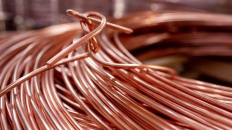 Хаос на стоковите борси - енергийната криза оскъпява силно индустриалните метали