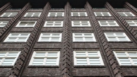 Средните цени на жилищата в София са близо до границата от 1 000 евро