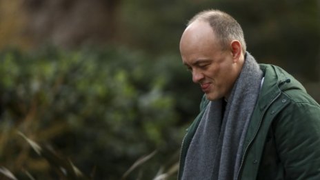 Британската политическа криза се задълбочава 