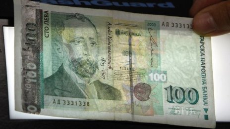 Малко над 140,2 млн. лв. са прехвърлените средства от един в друг пенсионен фонд