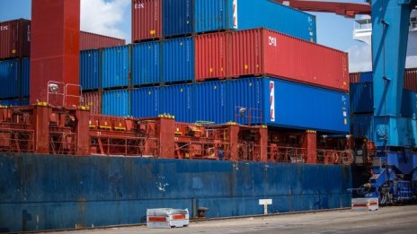 Българските морски пристанища могат да станат хъбове за стоки oт Азия