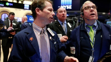 Водещите индекси на Wall Street записват нови рекорди
