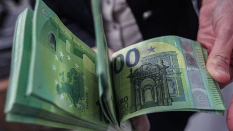 ЕК очаква България да върне още 28,7 млн. евро заради къщите за гости