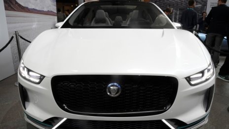 Сянката на Brexit надвисна и над Jaguar