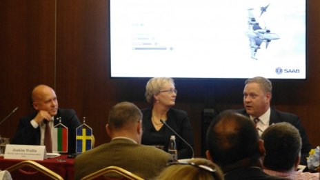 Saab обеща доставка на първия изтребител до 2 години