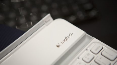 Работата от вкъщи продължава да подкрепя бизнеса на Logitech