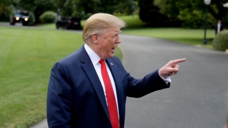 Тръмп нарече &ldquo;отвратителна дупка&rdquo; избирателния район на демократа Илайджа Къмингс