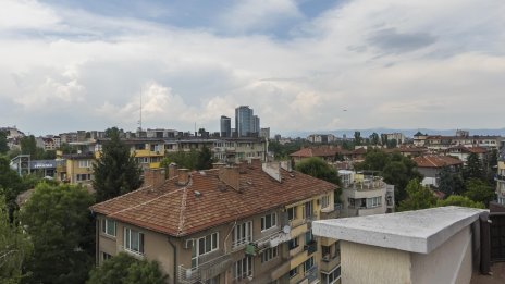 Жилищният пазар в България гледа към еврото с по-голямо спокойствие в края на годината