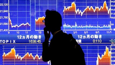 Борсите в Азия приключиха със смесени резултати на фона на проблемите около Brexit