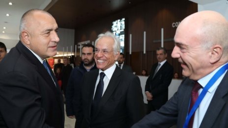 Бойко Борисов: България има стратегическа роля в изграждането на LNG терминала в Гърция*