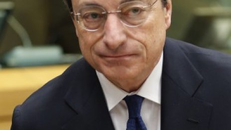 Ще се окаже ли еврото новият герой във валутната война?