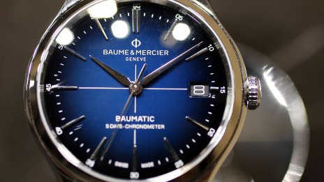 Подкрепяният от LVMH онлайн търговец Hodinkee съкращава 20% от служителите си