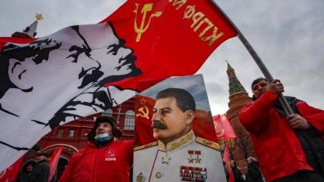 „Инвазията“ на Путин  и наследството на Сталин