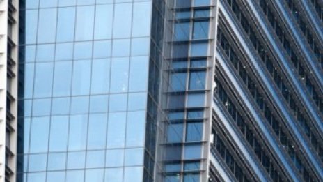 Чешка компания може да стане един от най-големите собственици на имоти в Европа