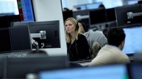 Растящото напрежение между САЩ и Иран повлече надолу европейските индекси