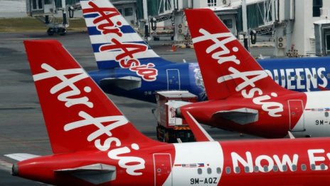 Малайзийската AirAsia атакува нискотарифния авиосектор в Китай