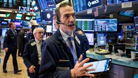 Wall Street очаква с оптимизъм новата порция отчети*