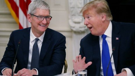 Тръмп и Кук затоплят още повече отношенията си с нова среща