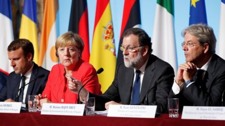 Франция, Германия, Италия и Испания одобриха нова политика за бежанците от Африка