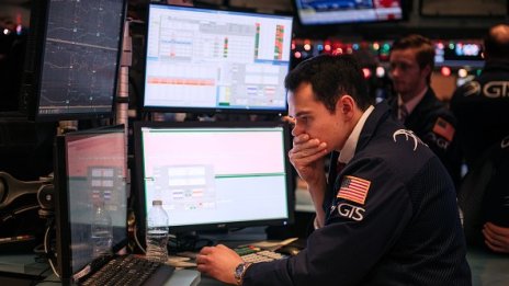 Инвеститорите трябва да се подготвят за намеса на правителствата