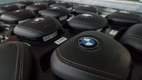 BMW стартира повторна сервизна акция за 230 000 коли