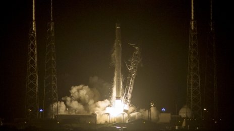 Google прави инвестиция от близо 1 млрд. долара в SpaceX?