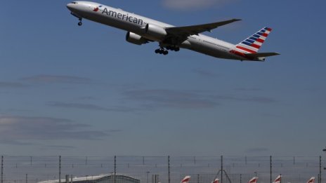 2015 г. може да донесе по-високи печалби за авиокомпаниите в САЩ