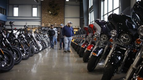 Печалбата на Harley-Davidson засенчва прогнозите след ръст на цените на мотоциклетите