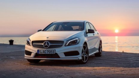 Mercedes A-Class излиза като купе, кабриолет и комби