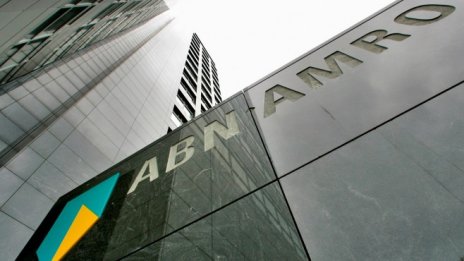 Печалбата на холандската банка ABN Amro надскочи очакванията