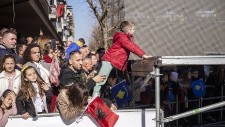 Косово отбелязва 15-та годишнина от обявяването на независимост