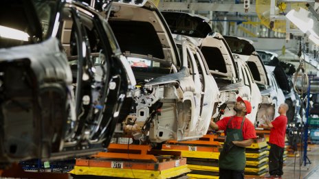 Автомобилните концерни в САЩ се сблъскват с недостиг на части