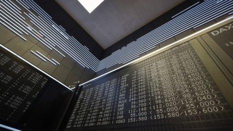 Европейските борси започват седмицата на червено 